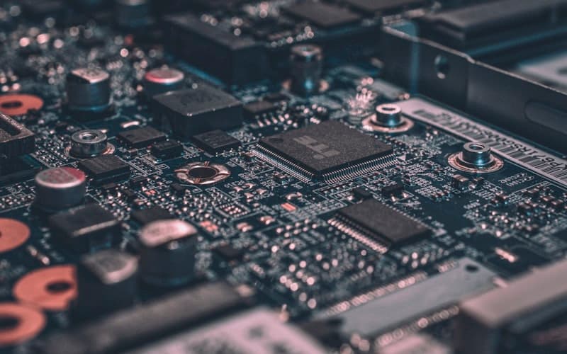 AVIF vs WebP vs JPEG: Which Image Format Should You Use?